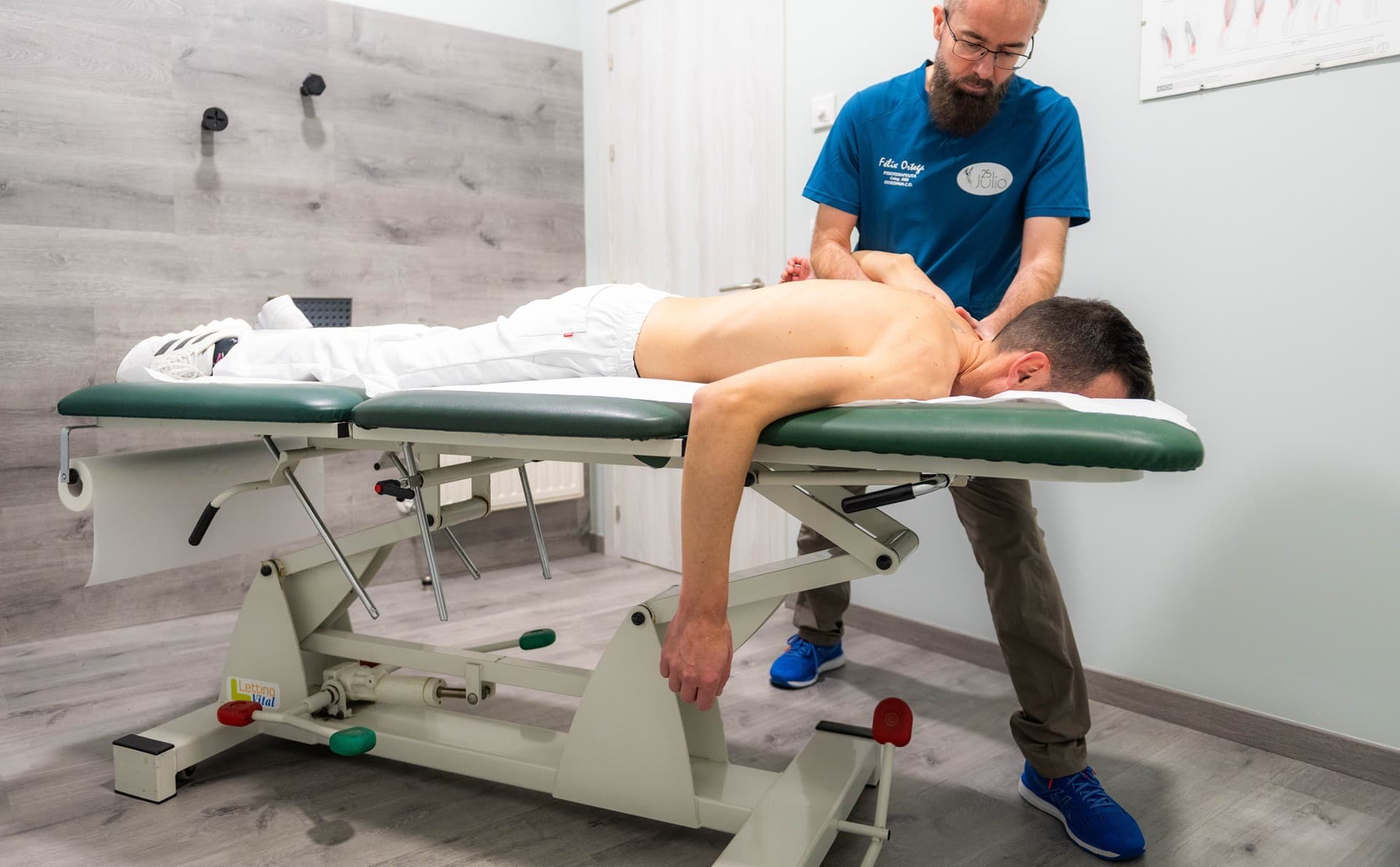 Nuestro centro de fisioterapia y osteopatía en Vigo en imágenes